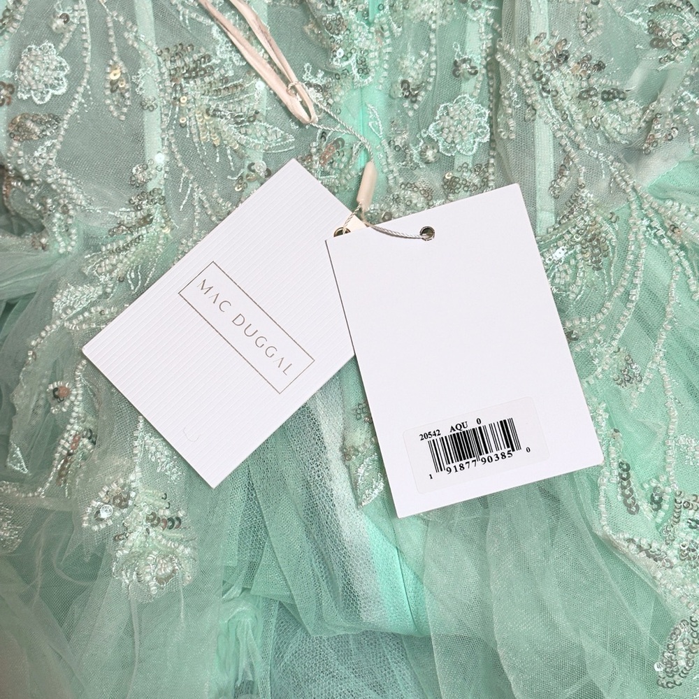 Mac Duggal 20542 Aqua Tulle Embellished Sweetheart Neckline Gown Size 0 NWT - Picture 5 of 10